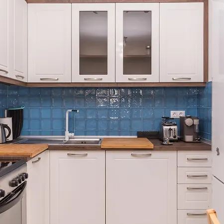 Alexger Seaview House